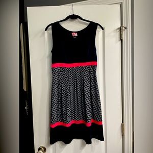 Sleeveless Dress. Used-like new